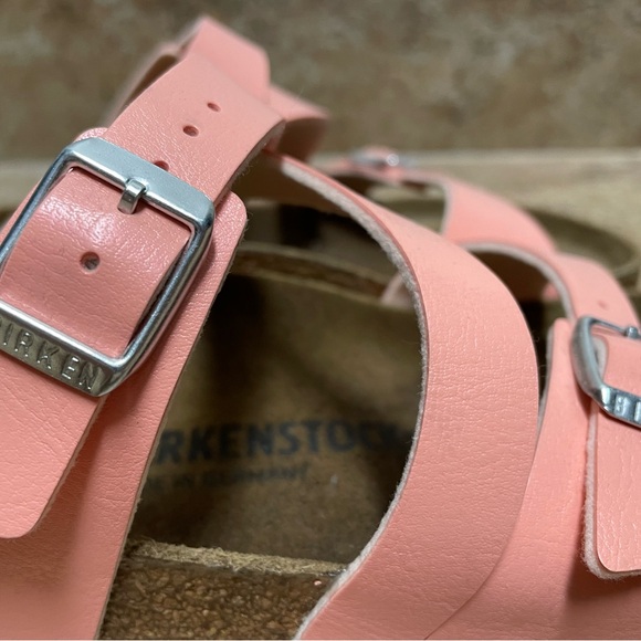 Birkenstock Salina sandal, EU 38 / US 7, peach coral color - Picture 7 of 7